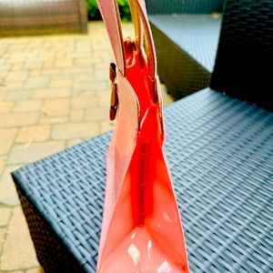 Barely used Ted Baker icon bow bag! Added small wallet